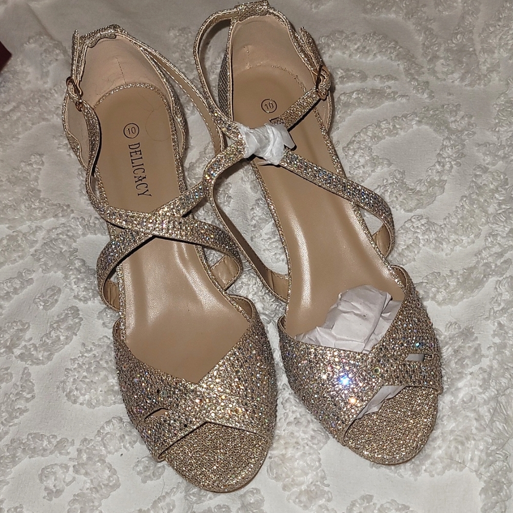 NIB- Sparkly Champagne Dress Shoes Bridal - Wedding
